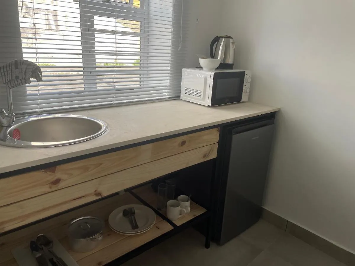 15 On Burns Guesthouse Κέιπ Τάουν Διαμέρισμα