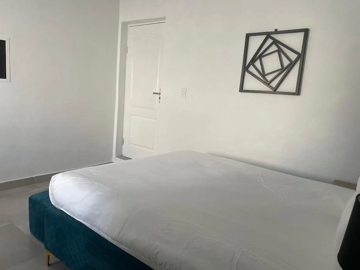 15 On Burns Guesthouse Κέιπ Τάουν Διαμέρισμα